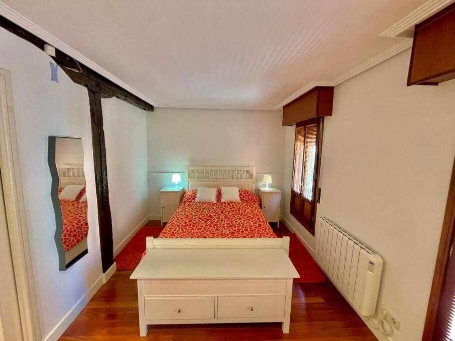 Andra Mari Etxea Apartamento En Parte Antigua Μπερμέο Εξωτερικό φωτογραφία
